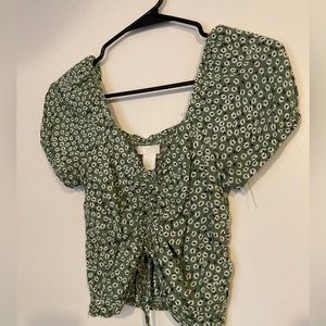 Green flowered H&M, ruffled crop top